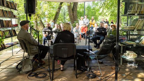 GALERII ⟩ Kadriorus leiab aset kümnes Kirjandustänava festival
