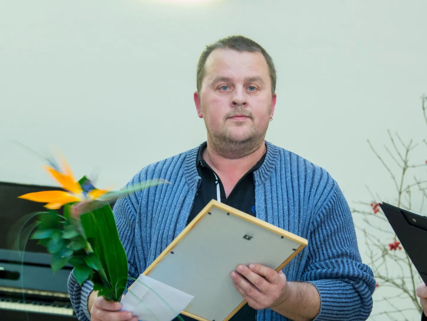 Hummuli valla tubli isa Enn Nugis arvab, et inimeste tegemisi on vaja märgata ja tunnustada. Volikogu liikmena tunneb ta heameelt, et Hummuli vallavalitsus on vallakodanike tunnustamisele suurt rõhku pannud.