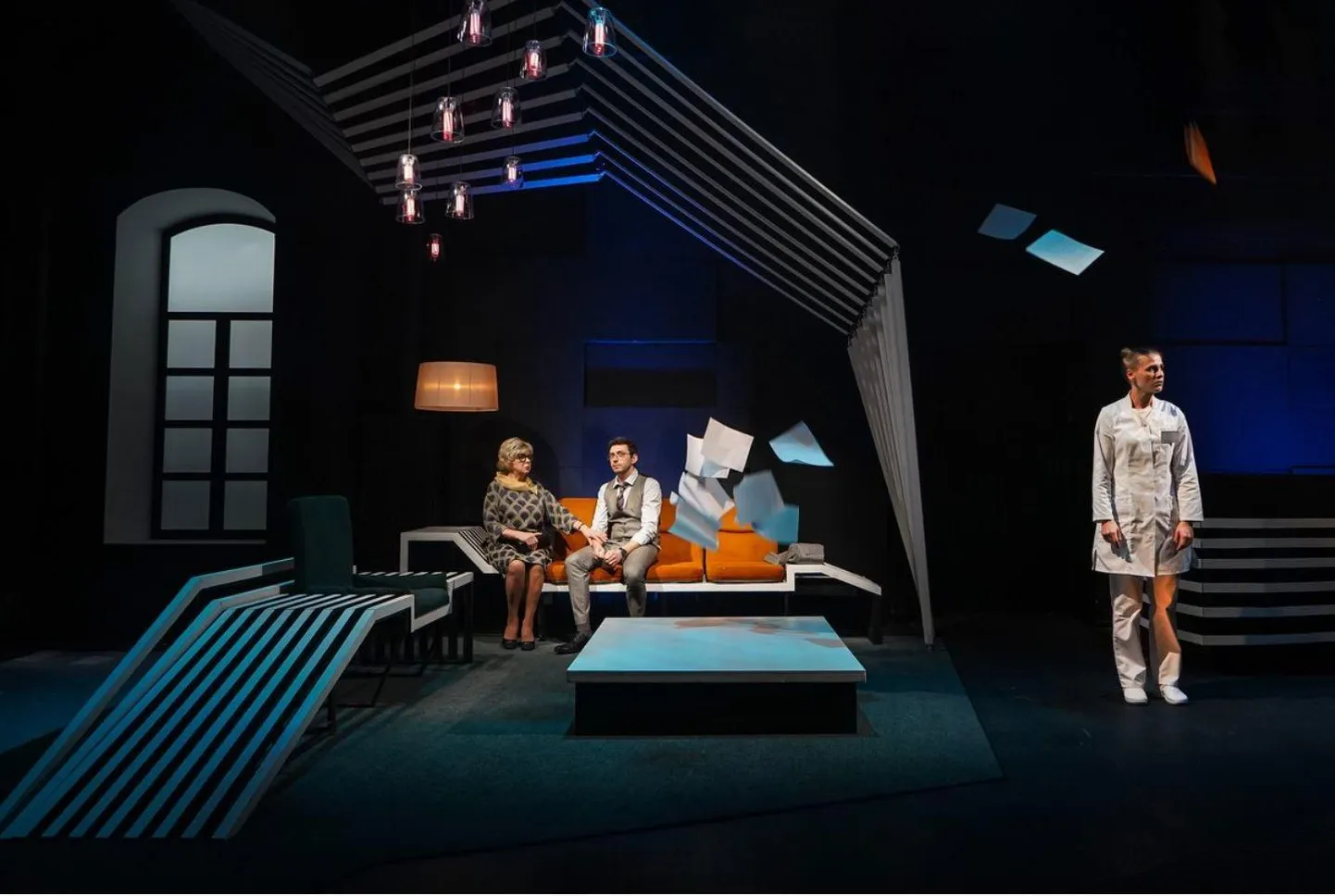 Ivan Võrõpajevi lavastus «Delhi tants» Vene Teatris.