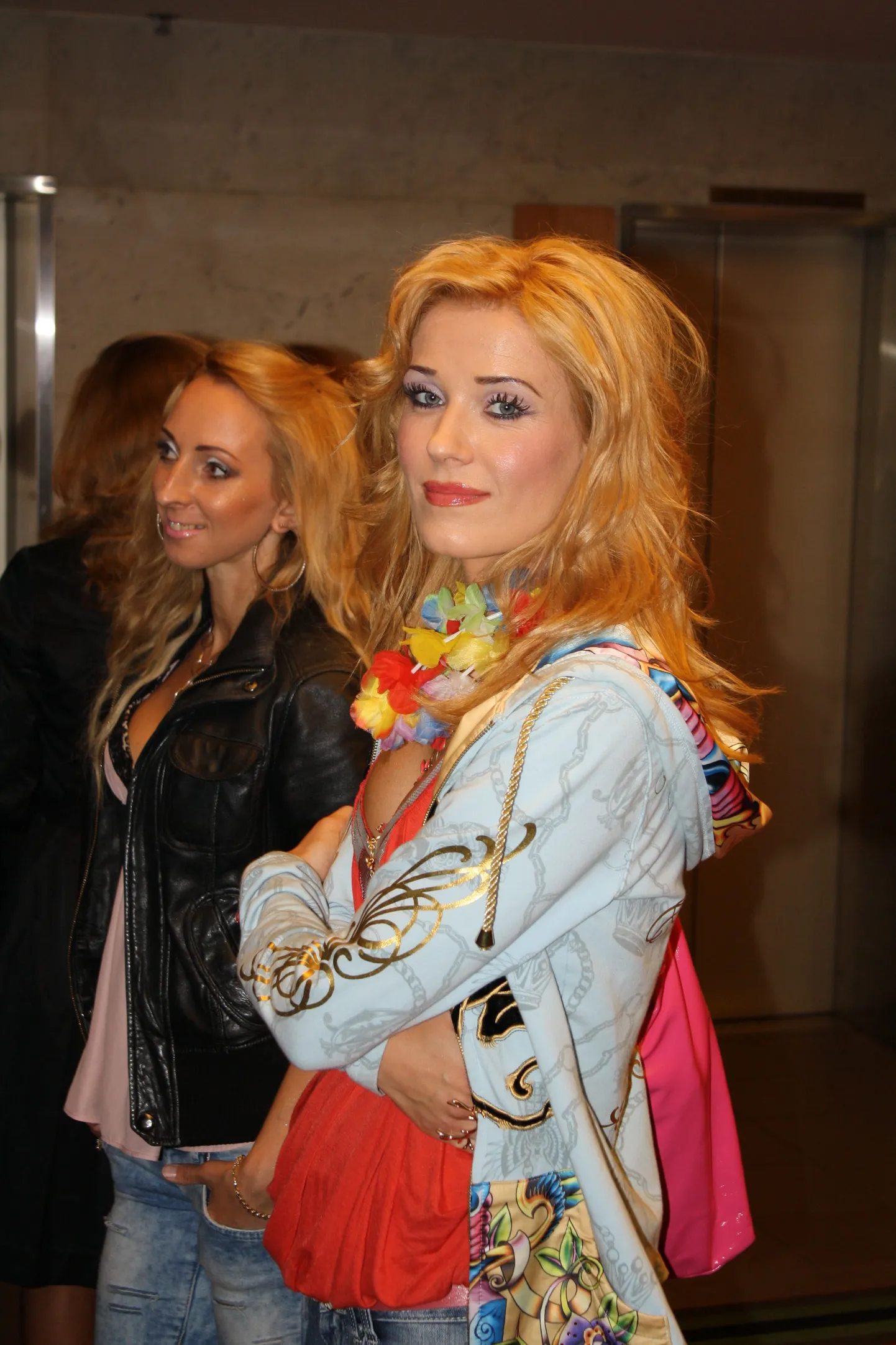 Napsitrallide tuur Helsingi ööklubides 17.09, 2011
Ithaka-Maria Rahula
