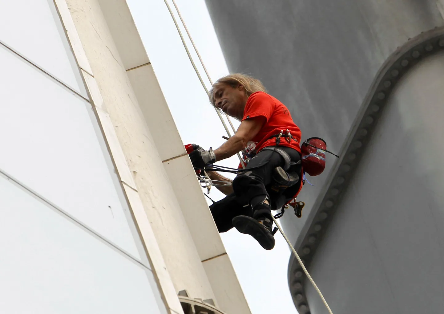 Alain Robert ronimas 388-meetrise Central Plains Fortaleza otsa