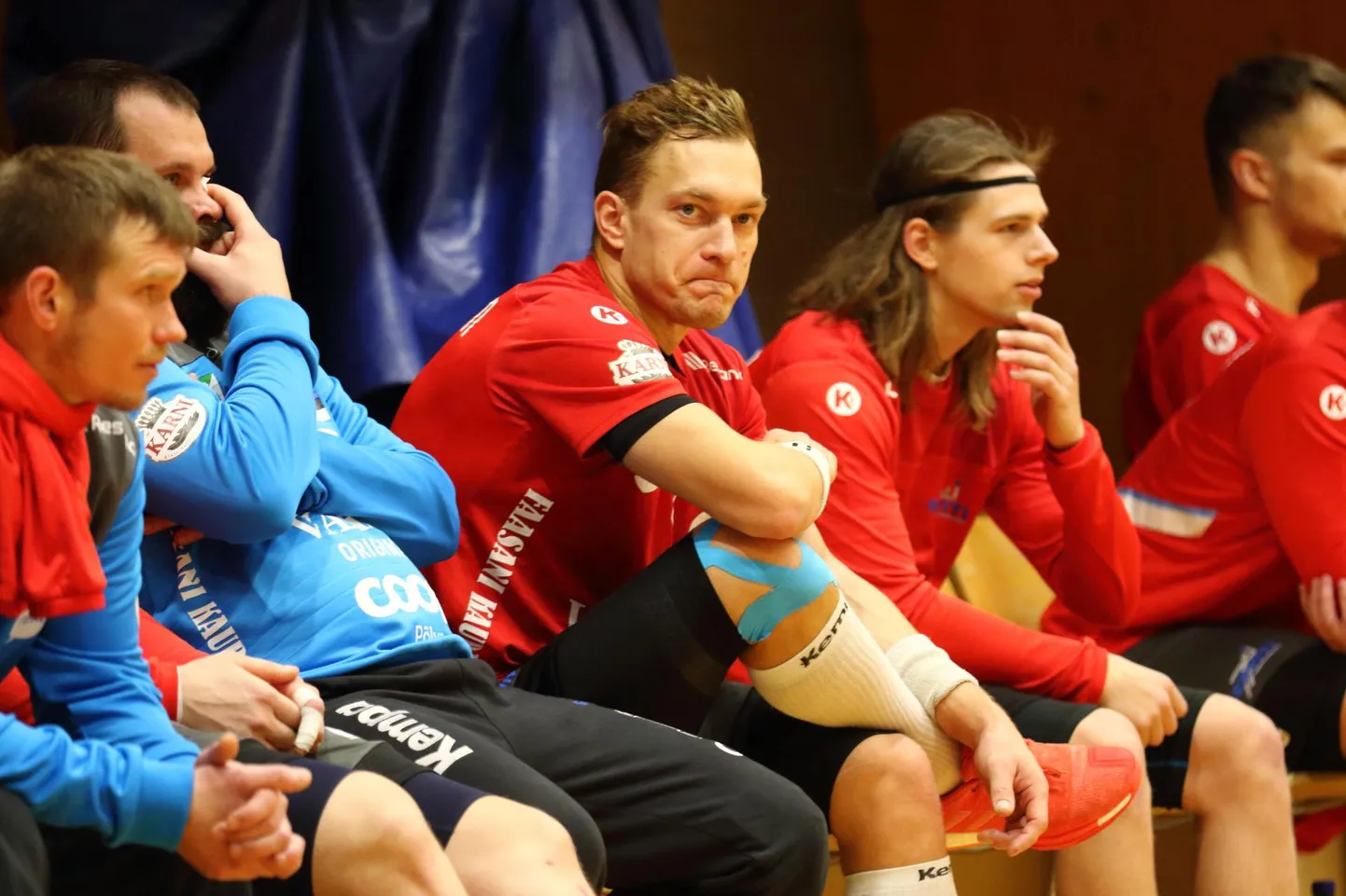 Põlva Serviti ääremängija Kristjan Muuga (keskel).