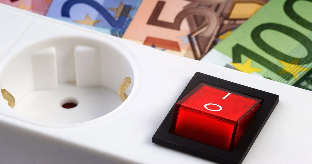 ELEKTRIKELL ⟩ Laupäeval elektri börsihind kukub