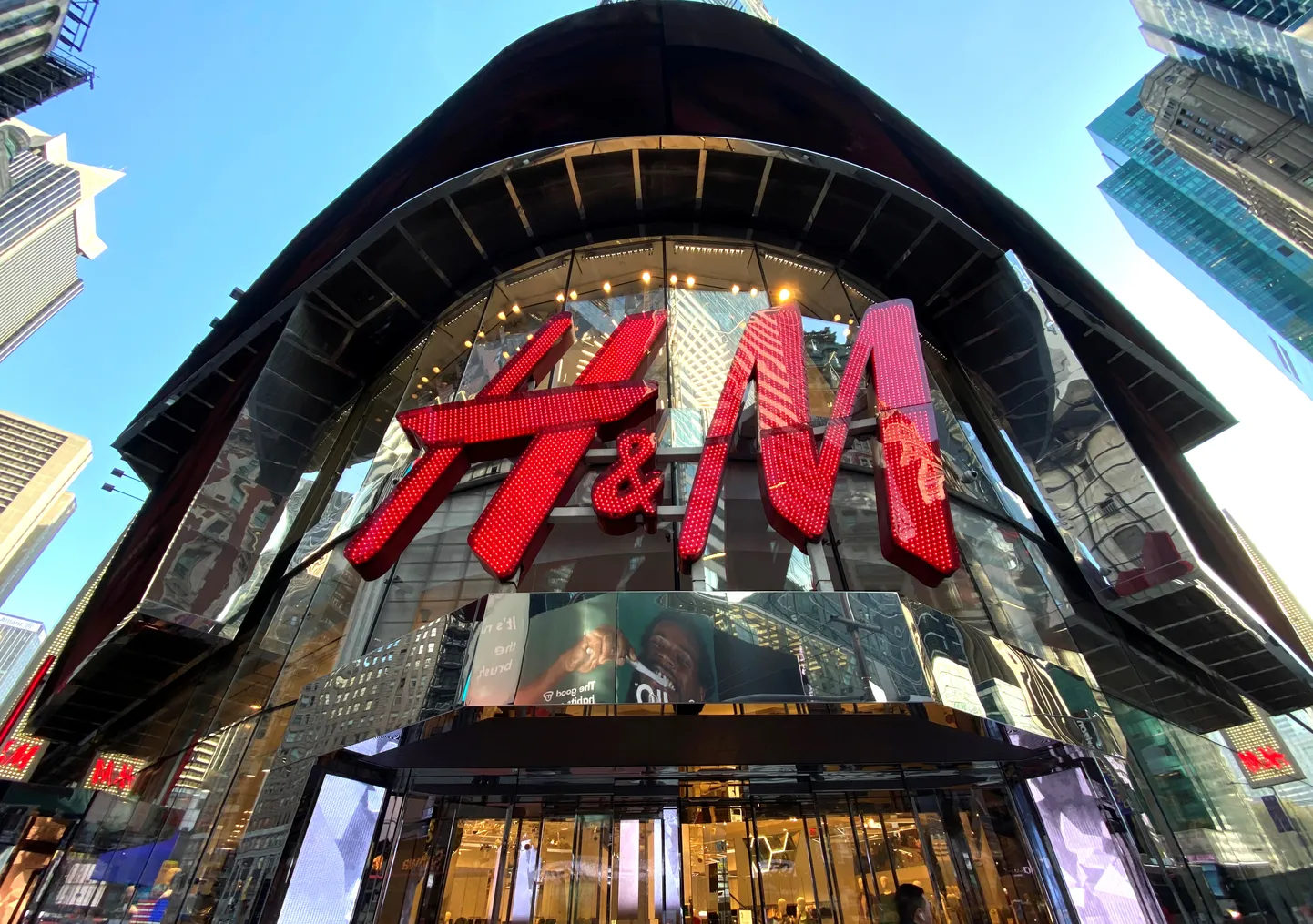 H&M-i esinduspood New Yorkis.