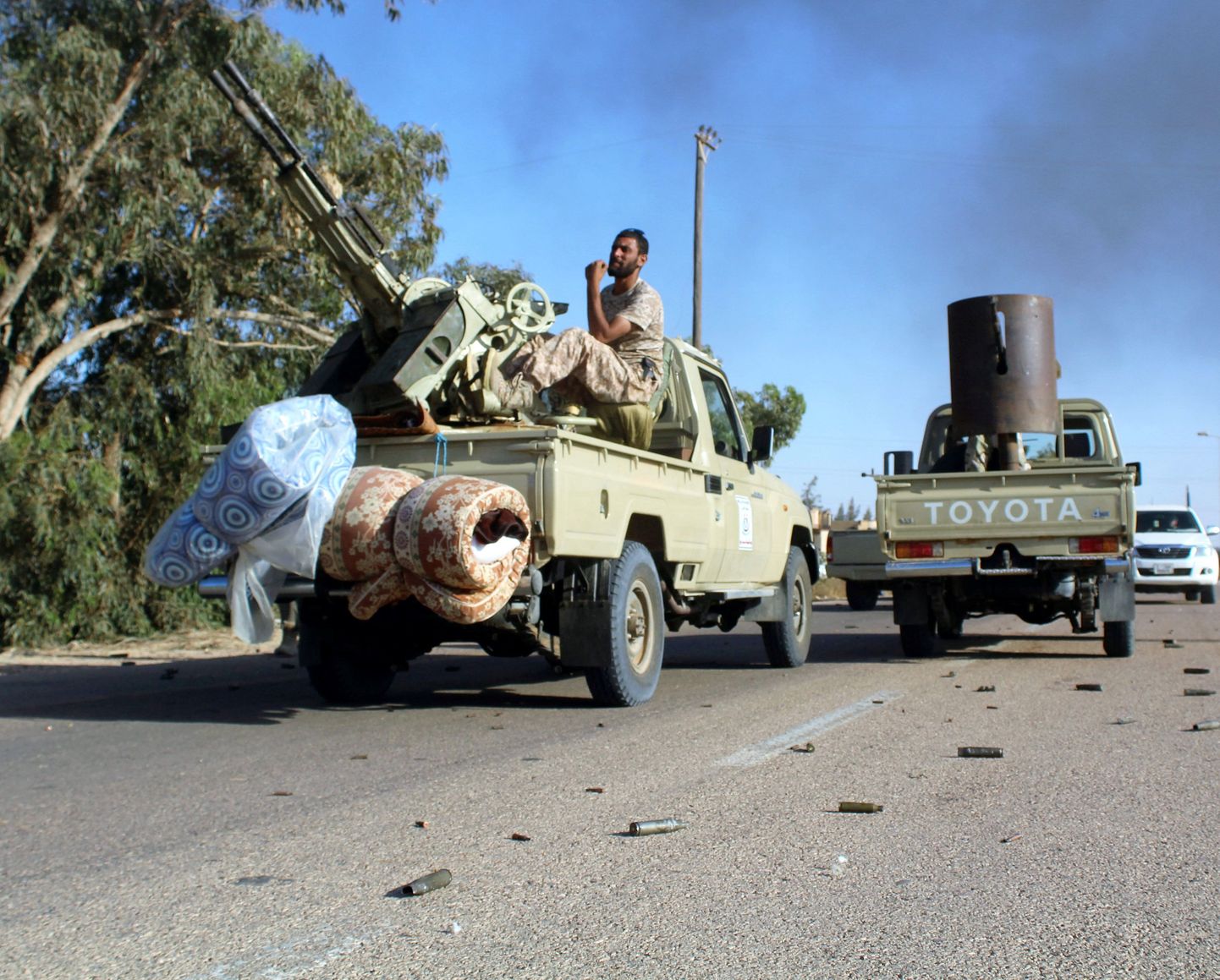 Liibüa valitsusväed Sirte lähistel.