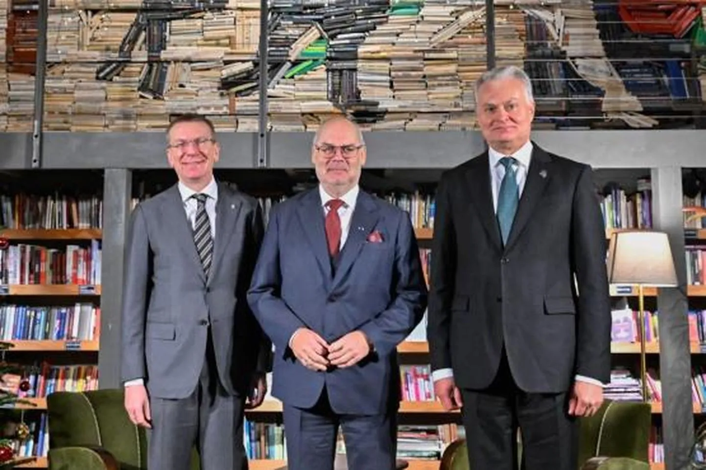 Президенты Эстонии, Латвии и Литвы Алар Карис, Эдгар Ринкевич и Гитанас Науседа.