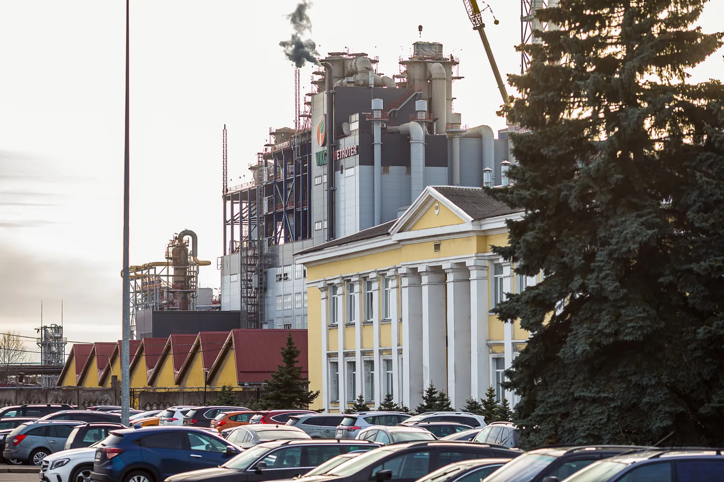 Завод масел "VKG Petroter" в Кохтла-Ярве.
