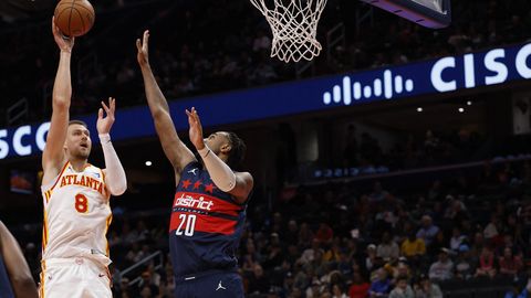 Porziņģis gūst 22 punktus "Hawks", tomēr komanda piedzīvo zaudējumu