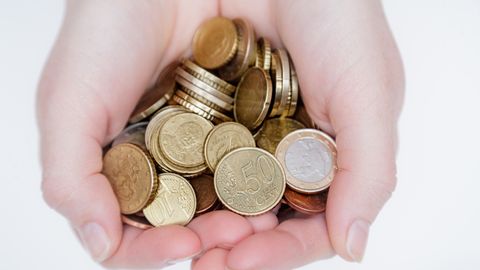 Swedbanki kliendid saavad kuu lõpuni münte tasuta kontole kanda