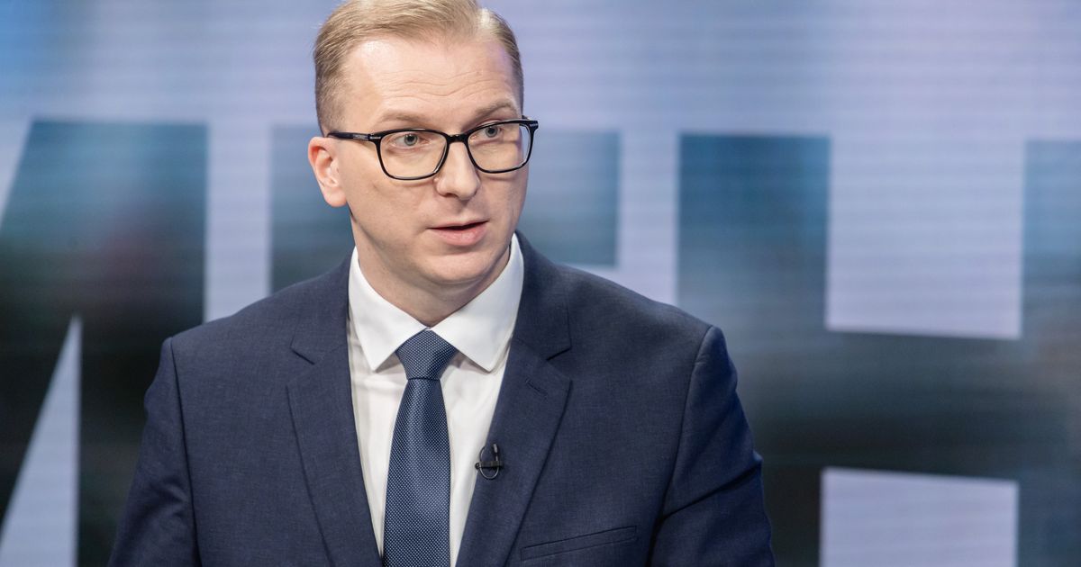 OTSE POSTIMEHEST ⟩ Kas laps võib sattuda ka vene kooli esimesse klassi? Stuudios on Kaarel Rundu