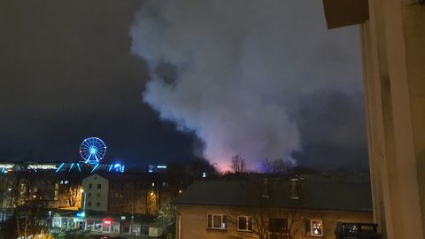 Tallinnas põles lahtise leegiga mahajäetud maja