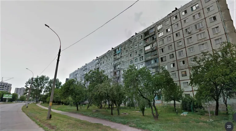 Saltivka rajooni peatänav Google Mapsi tänavavaates. Kogu Tatjana elu käis mööda seda tänavat.