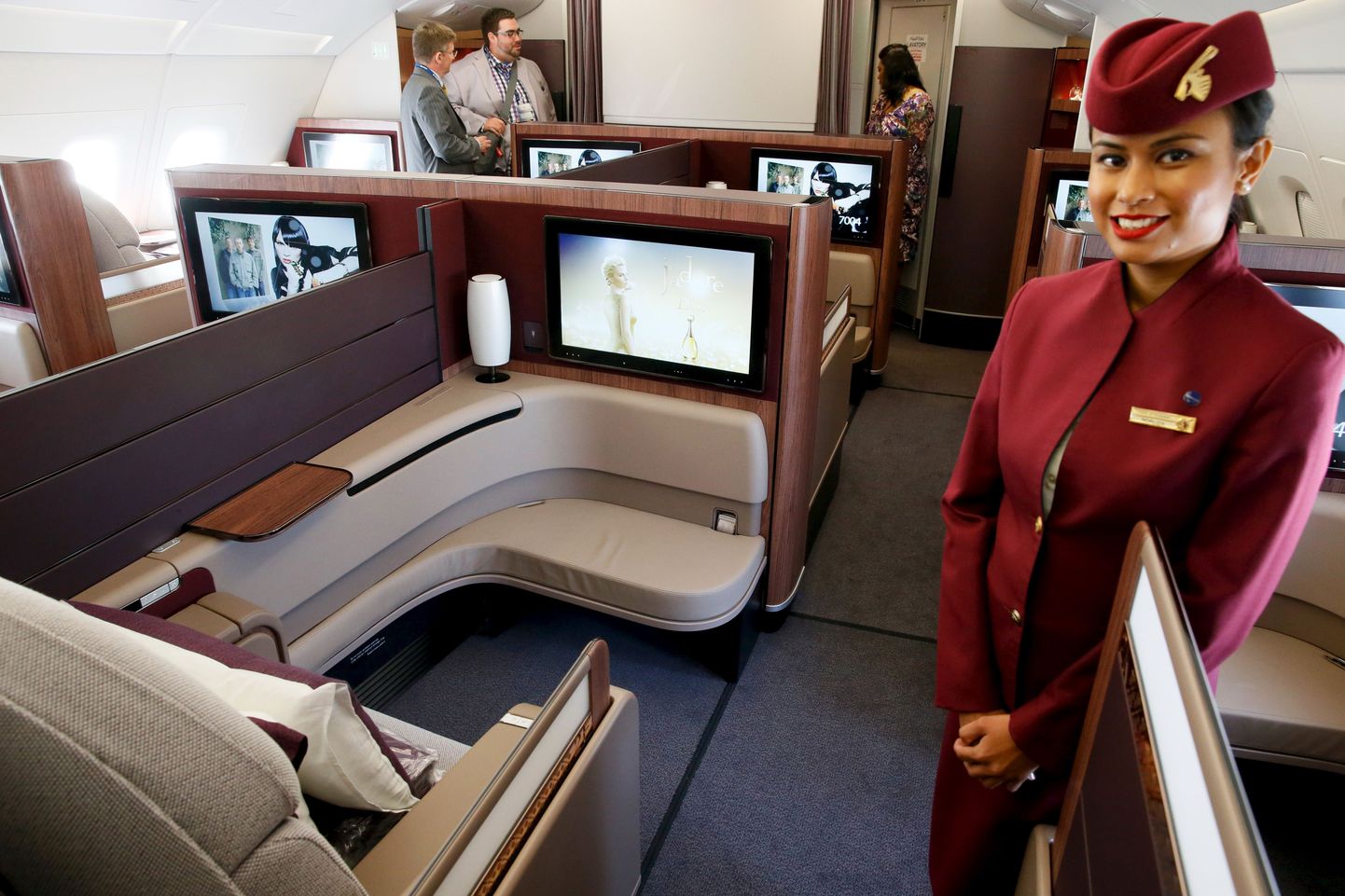 Qatar Airways'i stjuardess