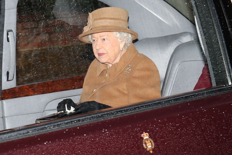 Britain's Queen Elizabeth departs from St Mary Magdalene's church on the Sandringham estate in eastern England, Britain January 12, 2020. REUTERS/Chris Radburn Королева Великобритании Елизавета II.
