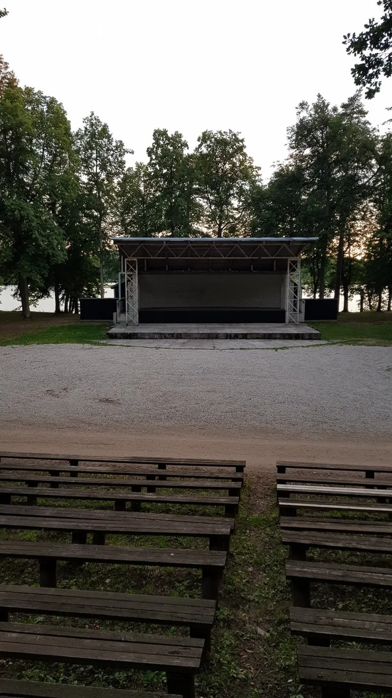 Pühajärve laululava.