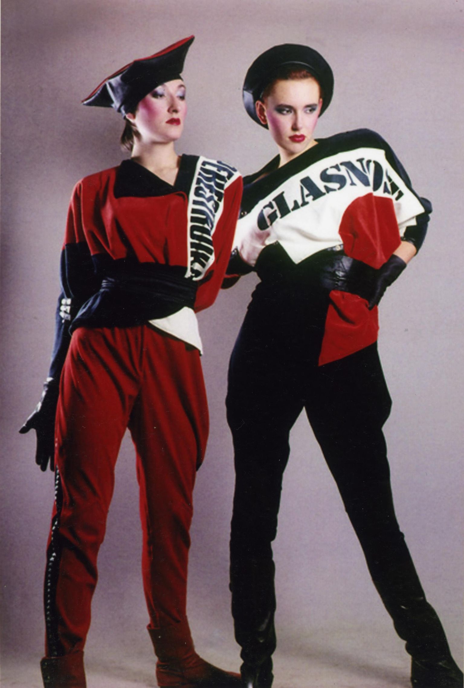 Saima Priks, «Perestroika ja glasnost». 1987, Eesti Ajaloomuuseum.  FOTO: Sergei Didõk