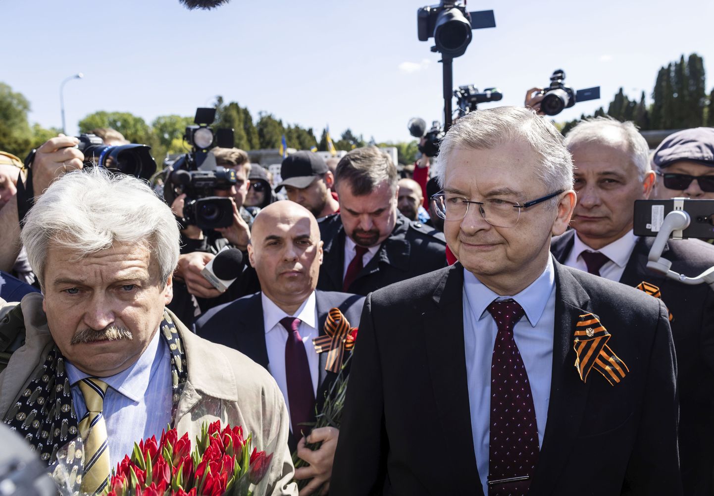Vene suursaadik Poolas Sergei Andrejev (paremal), 9. mail 2023.