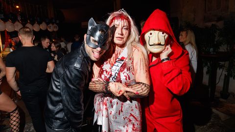 ГАЛЕРЕЯ ⟩ Парад безумных костюмов! Смотрите, как отмечают Хэллоуин в Таллинне