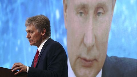 Песков: Москва не будет прислушиваться к заявлениям США о прошедших в РФ несанкционированных акциях