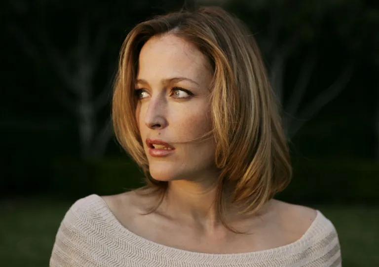 Gillian Anderson