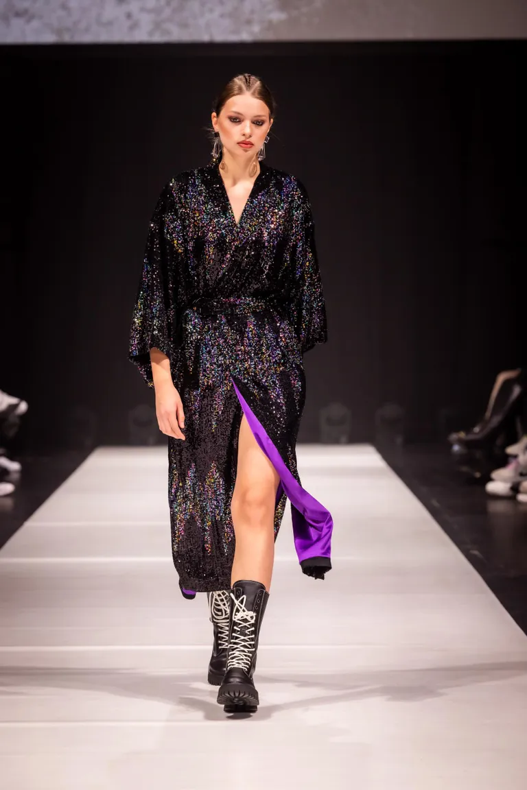 Mugav ja efektne kimono.