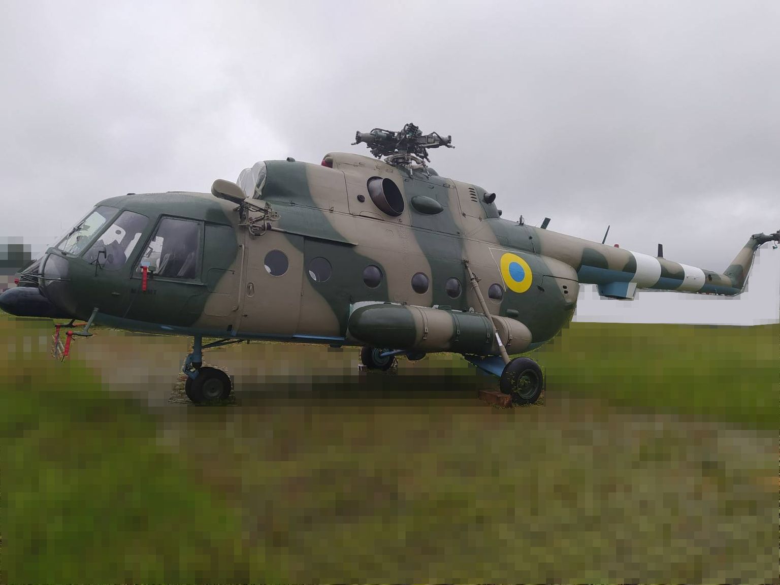 Ukrainas Gaisa spēki no Latvijas saņēmuši divus helikopterus "Mi-17" un divus "Mi-2".