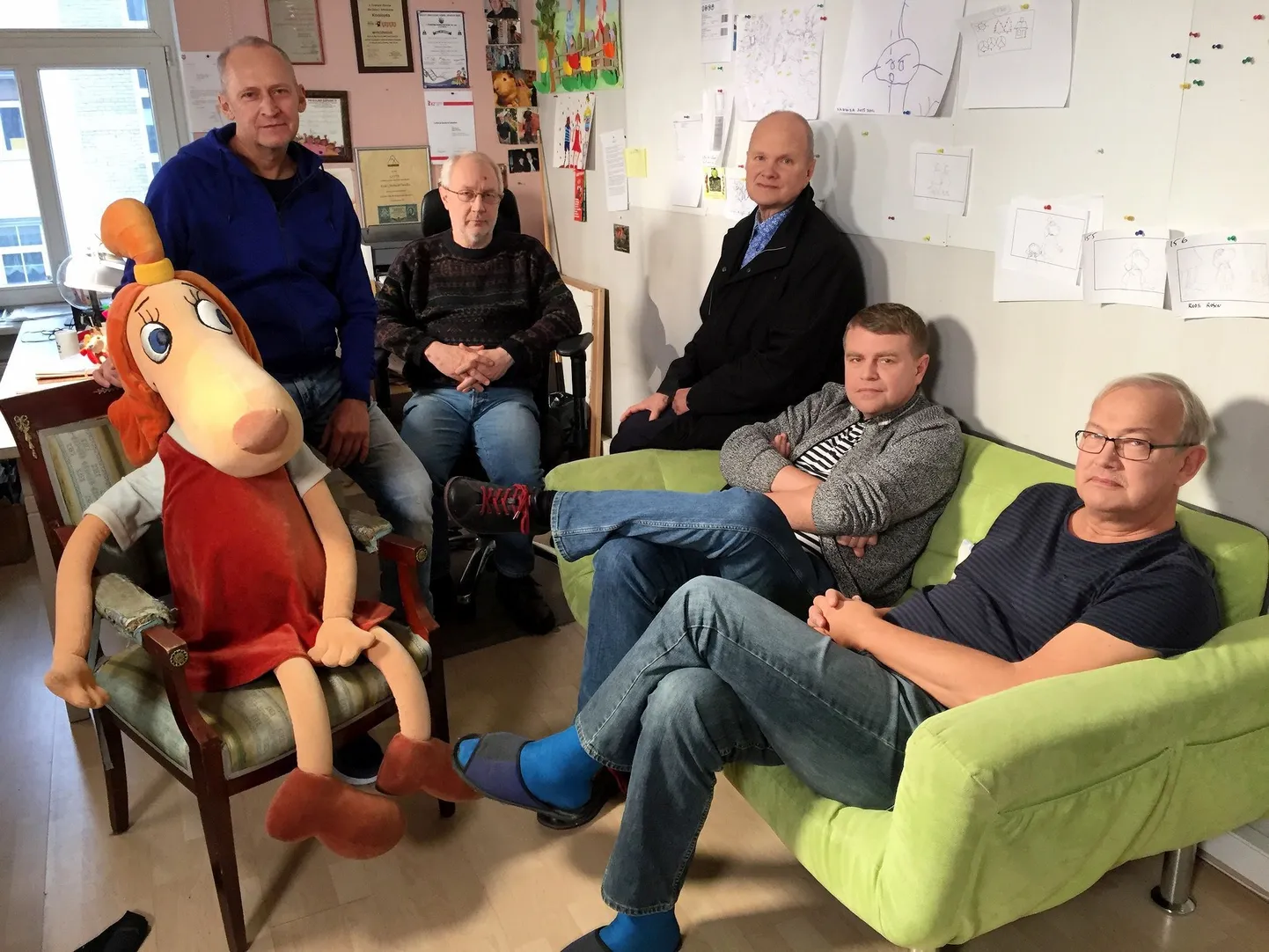 Lotte ja poisid: Vahur Kersna, Janno Põldma, Sven Günberg, Andrus Kivirähk ja Heiki Ernits