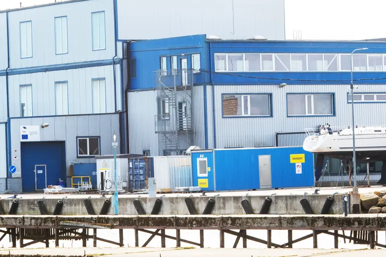 Территория предприятия Baltic Workboats в Насва.