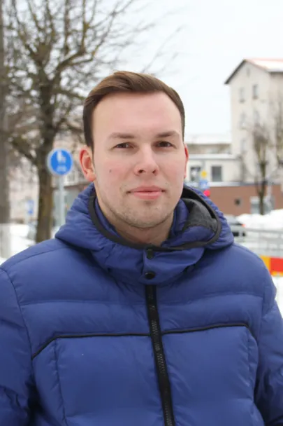 Станислав считает, что на Украине все шло к войне последние восемь лет.