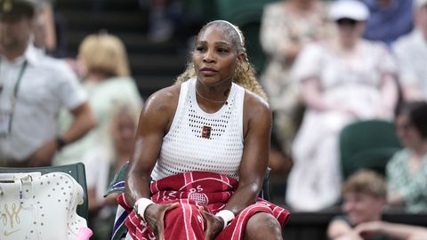 Serena Williamsi põlvevigastus seab kahtluse alla tema paarismängu Wimbledonil