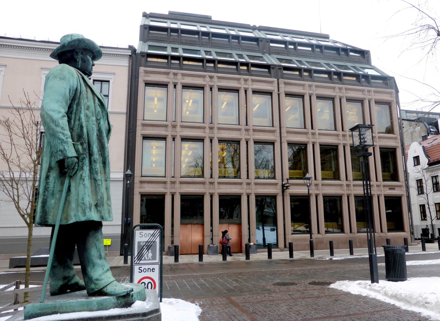 Kõige kiiremini kasvav Lääne-Euroopa linn on Oslo. Fotol Norra keskpanga hoone.