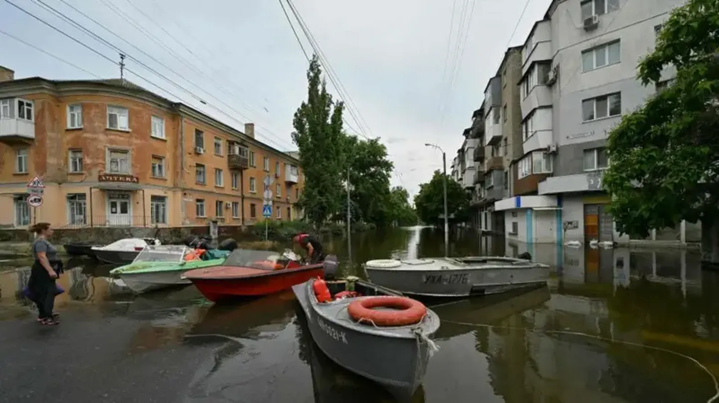 Затопленные улицы Херсона.
