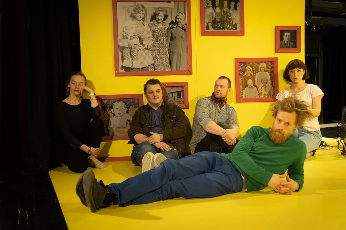 Rakvere teatri tükk «Katk.Est.Used» etendub Paides 20. septembril.