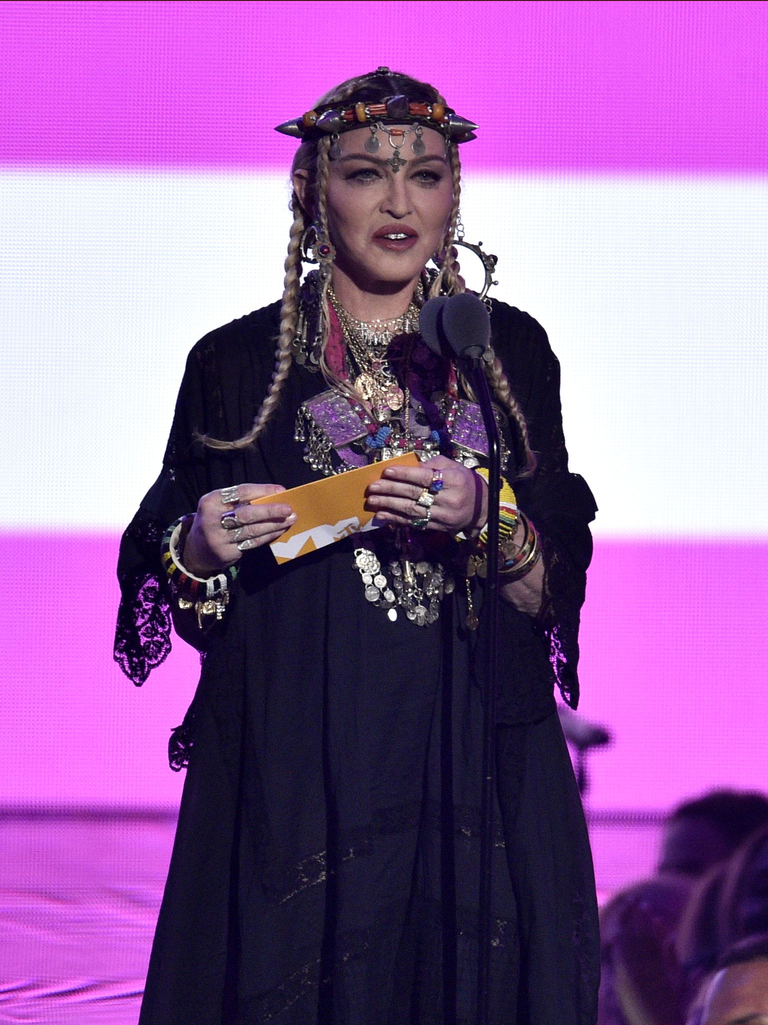 Madonna esinemine Eurovisioonil on kahtluse all.