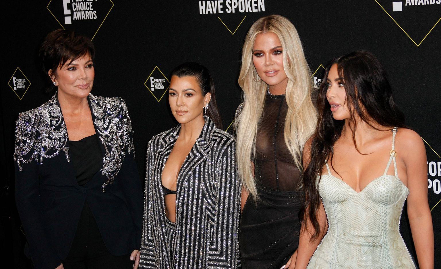 Kris Jenner, Kourtney Kardashian, Khloe Kardashian ja Kim Kardashian