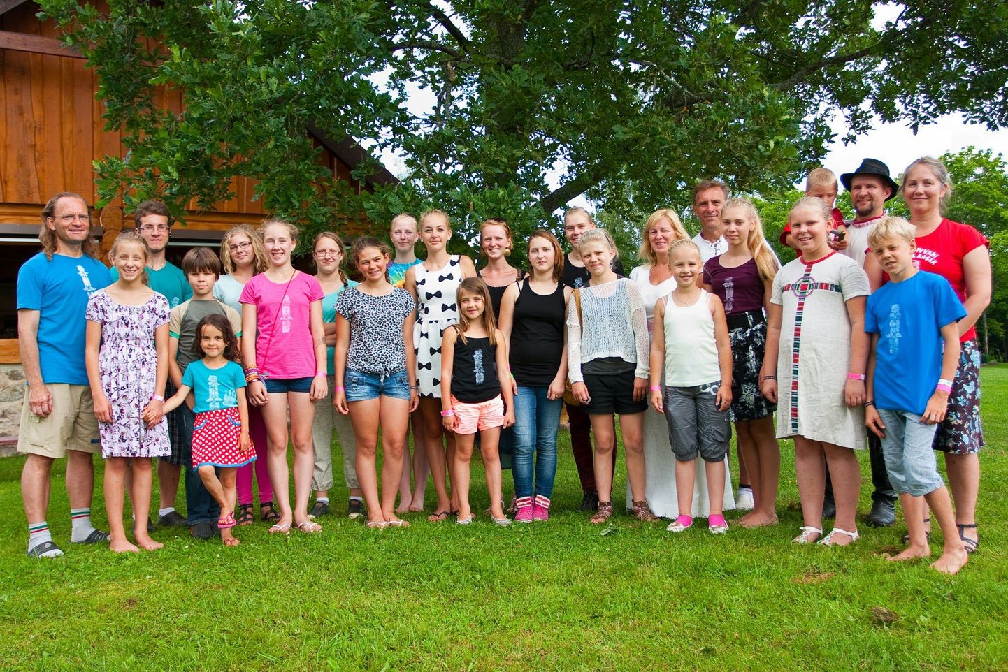 Rikka Ivvani pillilaagri lapsed Ostrova Festivalil 2014. aastal