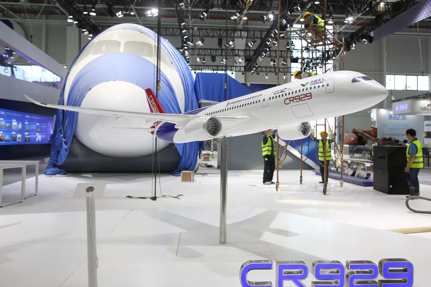 Модель самолета CR929