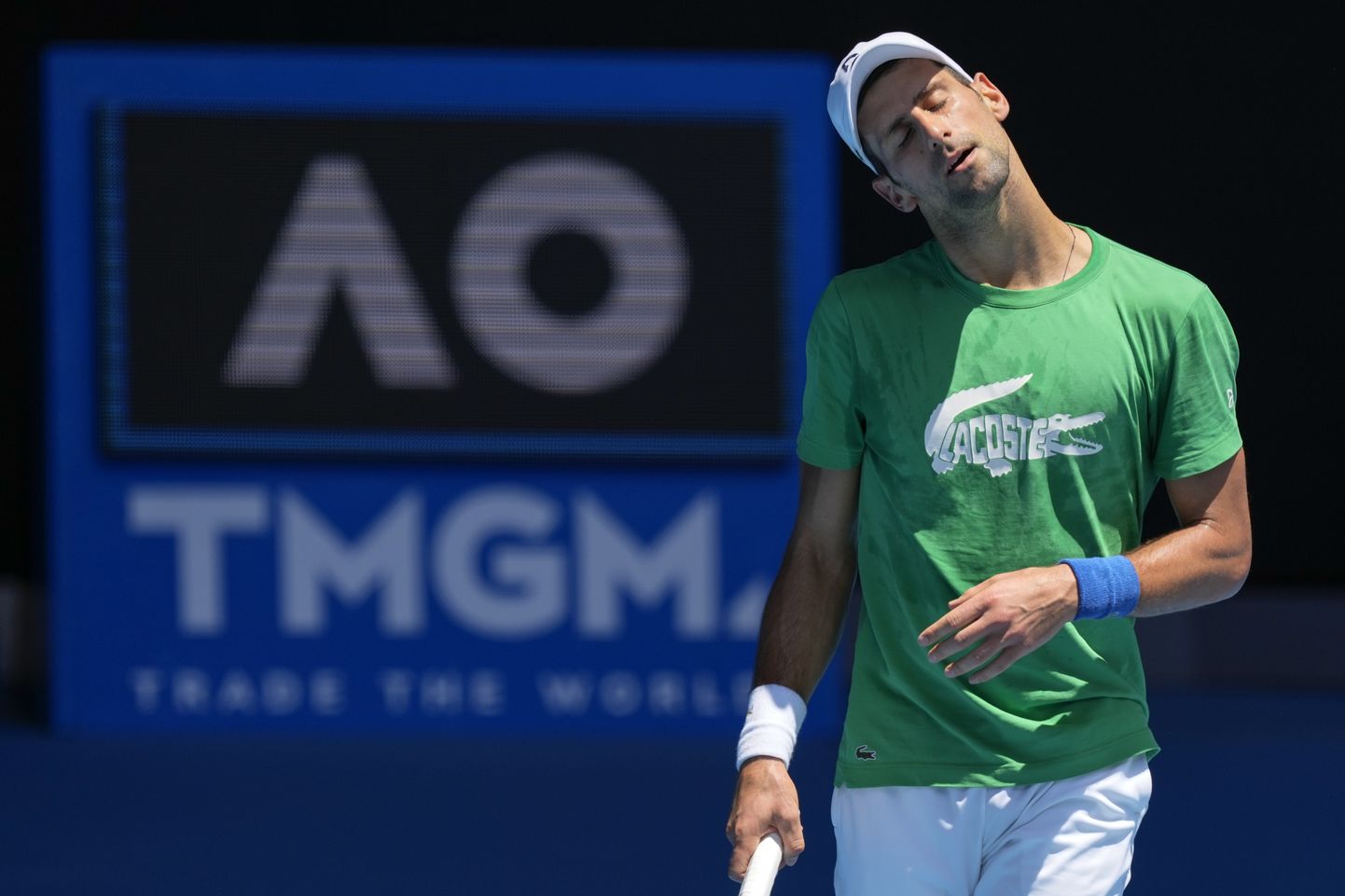 Novak Djokovic täna Austraalia lahtiste eelsel treeningul.