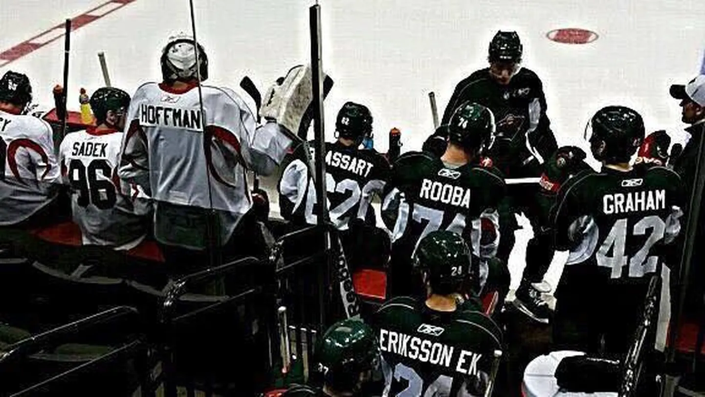 Robert Rooba osales Minnesota meeskonna suvelaagris.