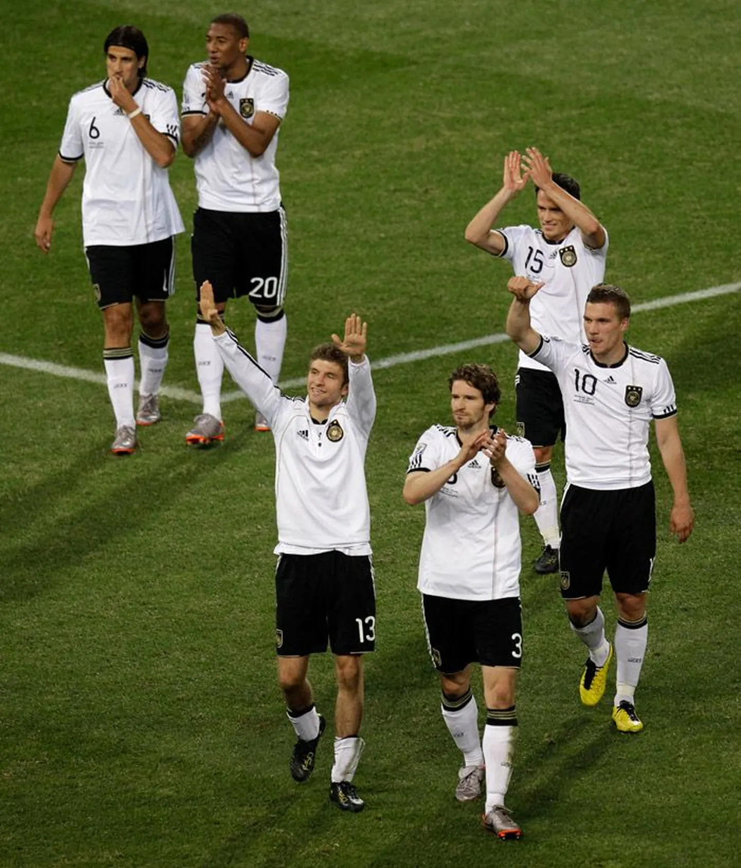 Sakslased hoiavad MMil eurooplaste lippu kõrgel.