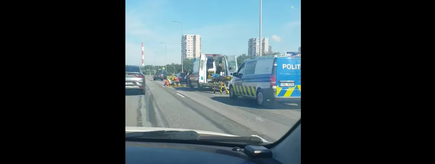 Laagna teel juhtus raske liiklusõnnetus.
