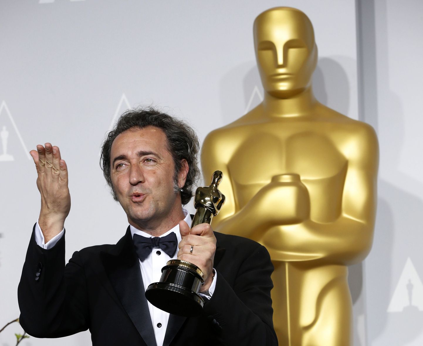 Viimati võitis mitteingliskeelse filmi Oscari itaallase Paolo Sorrentino film «Kohutav ilu».