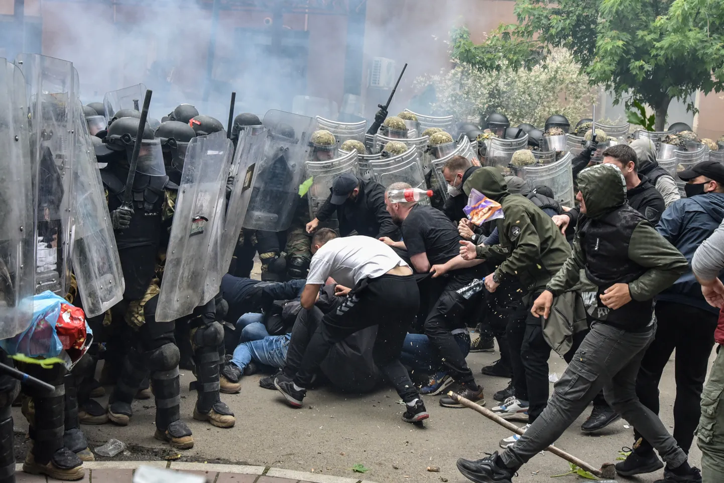 Столкновения в Косово.
