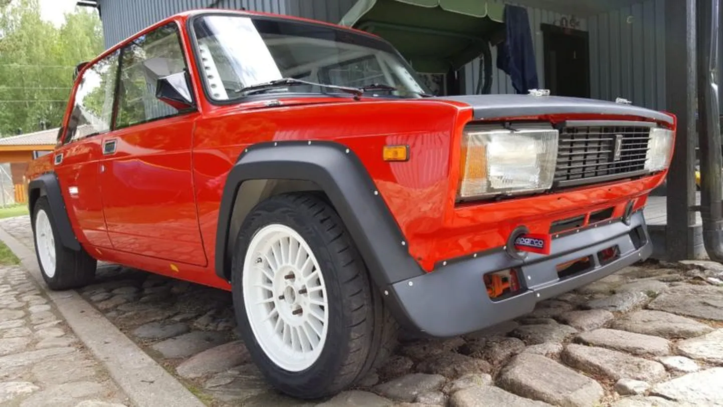 Lada versioon ralliautost.