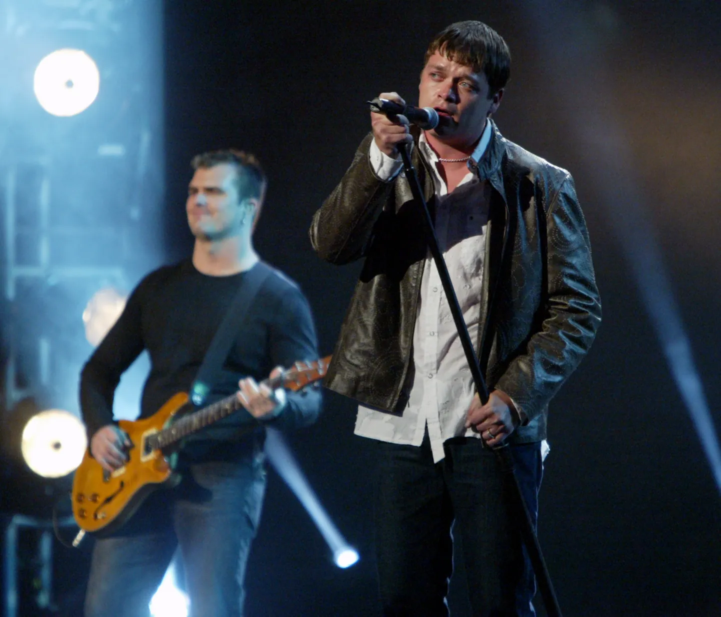 Brad Arnold 2003. aastal.