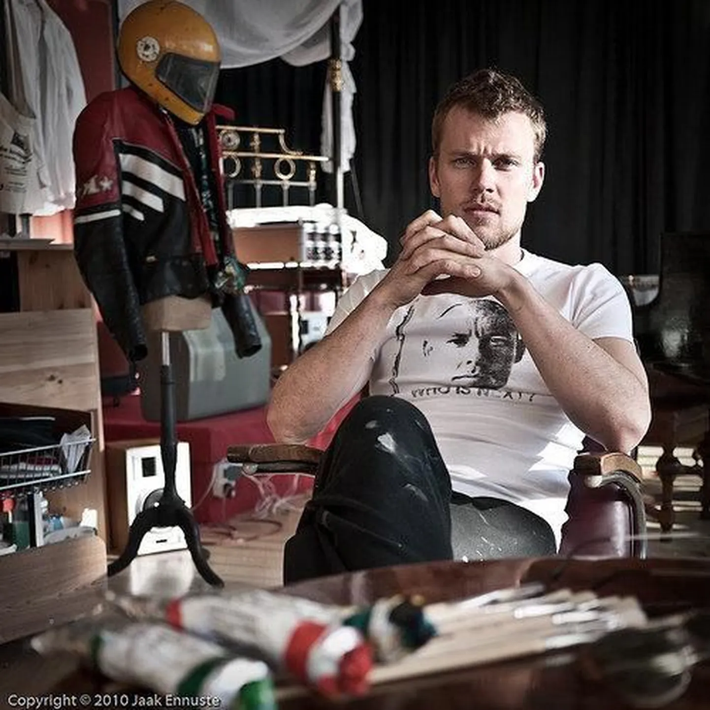 Martin Saar oma ateljees