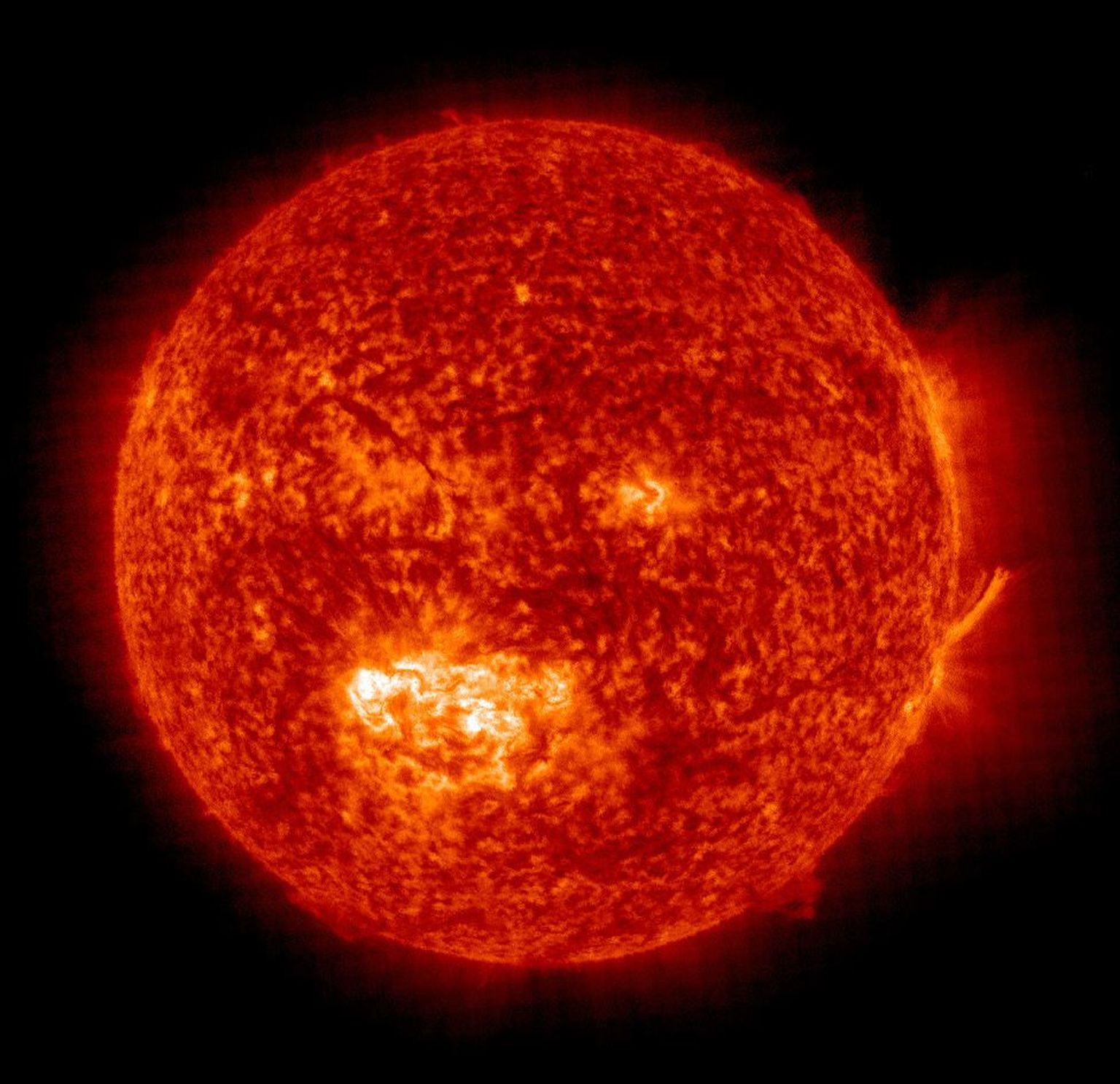 2012. aasta 11 juunil tehtud NASA fotol on näha üks läbi aegade suurimaid päikeseplekke AR 1520.