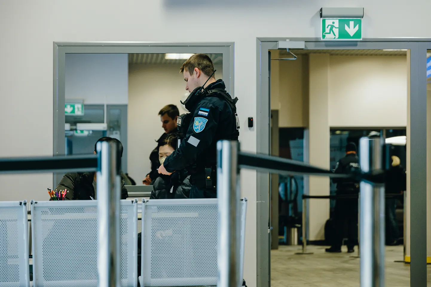 Alates 2022. aasta sügisest kehtib Venemaa kodanikele Eestisse sisenemise keeld isegi siis, kui neil on viisa. Erandid kehtivad vaid lähisugulaste külastamise puhul, aga ka siis tuleb seda piiril veenvalt tõendada.