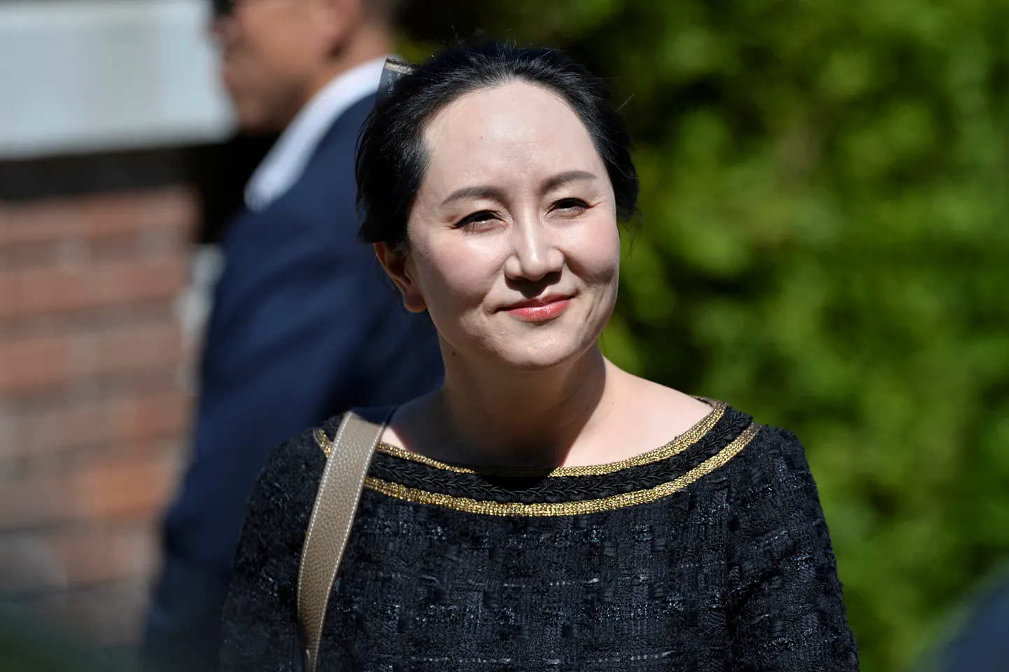 Huawei finantsjuht Meng Wanzhou Vancouveris kohtuistungile suundumas.