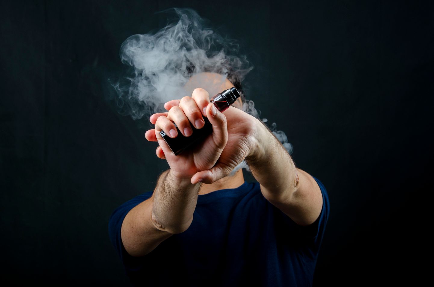 Uuring keskendus inimestele, kes kasutasid e-sigaretis nikotiini ning on võimalik, et osad kasutasid ka THCd sisaldanud tooteid.